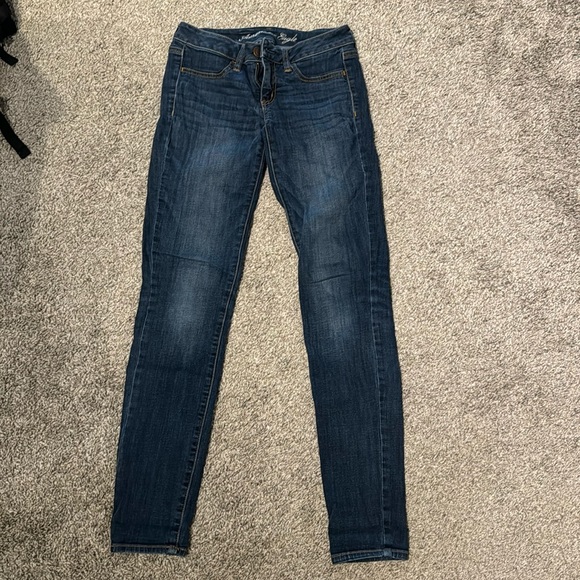 Size 4 American Eagle Jeggings - Picture 1 of 5